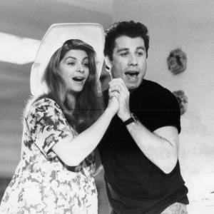 Still of John Travolta and Kirstie Alley in Look Who's Talking Too (1990)