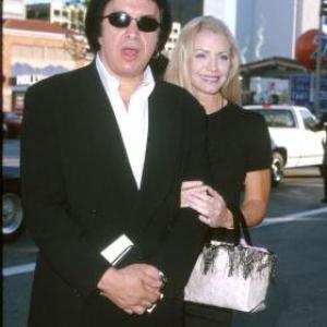 Shannon Tweed and Gene Simmons at event of The Generals Daughter 1999