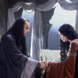 Still of Liv Tyler and Hugo Weaving in Ziedu Valdovas: Karaliaus sugrizimas (2003)