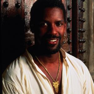 Still of Denzel Washington in Much Ado About Nothing (1993)