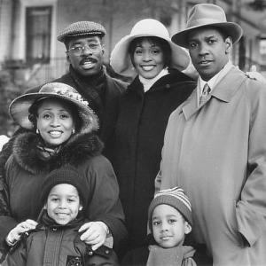 Denzel Washington Whitney Houston Courtney B Vance Justin Pierre Edmund and Jenifer Lewis in The Preachers Wife 1996