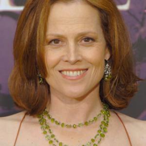 Sigourney Weaver at event of The Village (2004)