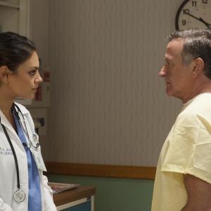Still of Robin Williams and Mila Kunis in The Angriest Man in Brooklyn 2014