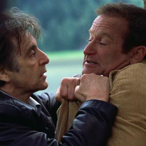 Still of Al Pacino and Robin Williams in Nemiga 2002