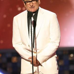 Robin Williams at event of The 6th Annual TV Land Awards (2008)
