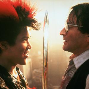 Still of Robin Williams and Dante Basco in Hook 1991