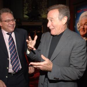 Robin Williams and Lewis Black at event of Man of the Year 2006