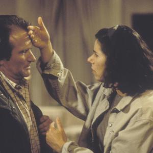 Still of Robin Williams and Julie Kavner in Deconstructing Harry (1997)