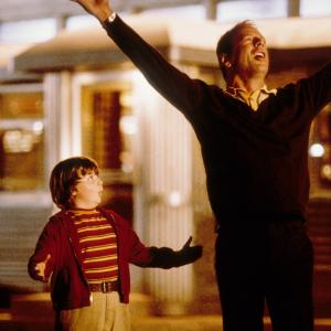 Still of Bruce Willis and Spencer Breslin in The Kid 2000