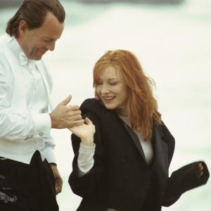 Still of Bruce Willis and Cate Blanchett in Banditai (2001)