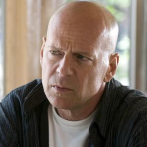 Still of Bruce Willis in Tik nekvieskite faru! (2010)