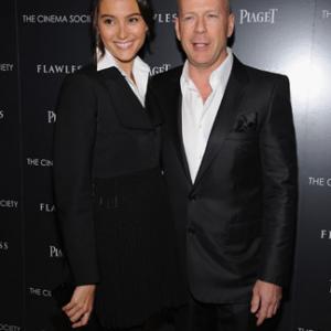 Bruce Willis and Emma Heming at event of Flawless 2007