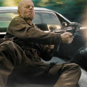 Still of Bruce Willis in Eilinis Dzo. Kerstas (2013)