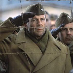 Still of Bruce Willis in Hart's War (2002)