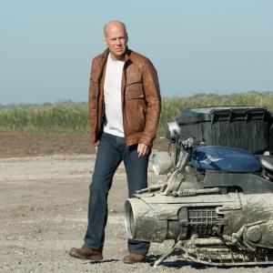 Still of Bruce Willis in Laiko kilpa (2012)
