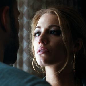Still of Ben Affleck and Blake Lively in Miestas 2010