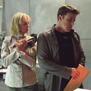 Still of Uma Thurman and Ben Affleck in Paycheck (2003)