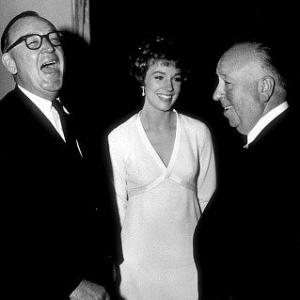 Torn Curtain Julie Andrews with Director Alfred Hithchcock 1966 Universal