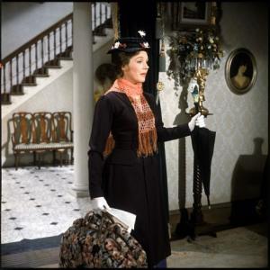 Still of Julie Andrews in Mary Poppins 1964