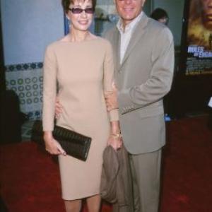 Anne Archer and Terry Jastrow at event of Rules of Engagement 2000
