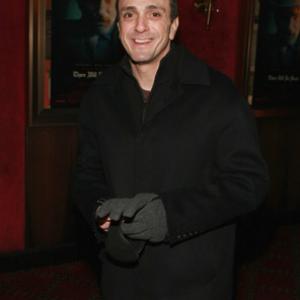 Hank Azaria at event of Bus kraujo 2007