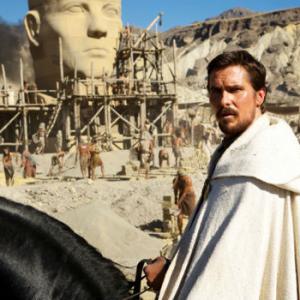 Still of Christian Bale in Egzodas Dievai ir karaliai 2014