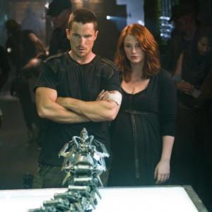 Still of Christian Bale and Bryce Dallas Howard in Terminator Salvation 2009
