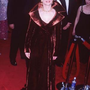 Juliette Binoche at event of The 69th Annual Academy Awards (1997)