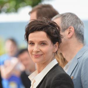 Juliette Binoche, The Clouds and Michael Buckner at event of Clouds of Sils Maria (2014)