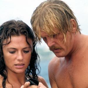 Still of Jacqueline Bisset and Nick Nolte in The Deep 1977