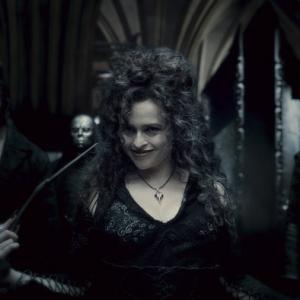 Still of Helena Bonham Carter and Dave Legeno in Haris Poteris ir netikras princas 2009
