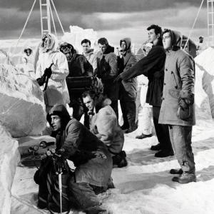 Still of Ernest Borgnine and Rock Hudson in Ice Station Zebra 1968