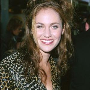 Amy Brenneman at event of Hollow Man 2000