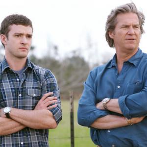 Still of Jeff Bridges and Justin Timberlake in The Open Road 2009