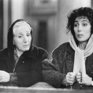 Still of Cher and Olympia Dukakis in Pamise 1987