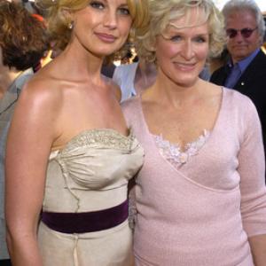 Glenn Close and Faith Hill at event of The Stepford Wives (2004)