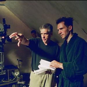 Ralph Fiennes and David Cronenberg in Spider 2002