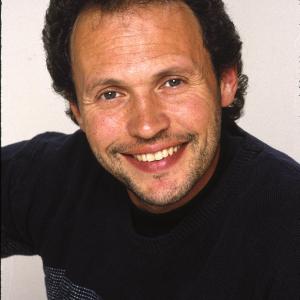 Still of Billy Crystal in Throw Momma from the Train 1987