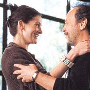 Still of Julia Roberts and Billy Crystal in Americas Sweethearts 2001