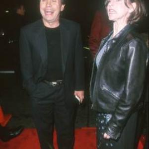 Billy Crystal at event of The Story of Us 1999