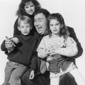 Still of Macaulay Culkin, Gaby Hoffmann, John Candy and Jean Louisa Kelly in Uncle Buck (1989)