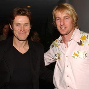 Willem Dafoe and Owen Wilson at event of The Life Aquatic with Steve Zissou 2004