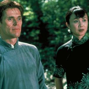 Still of Willem Dafoe and Luo Yan in Pavilion of Women 2001