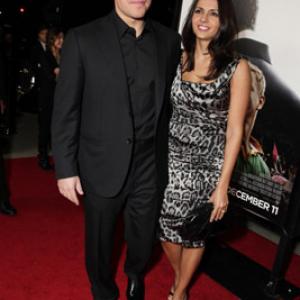 Matt Damon and Luciana Barroso at event of Nenugalimas (2009)