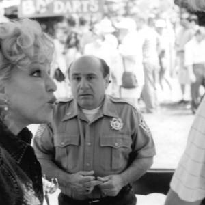 Still of Danny DeVito and Bette Midler in Drowning Mona 2000