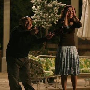 Danny Devito as Wayne and Parker Posey as Pricillia in The Oh in Ohio