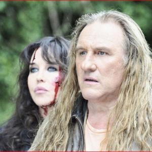 Still of Isabelle Adjani and Grard Depardieu in Mammuth 2010