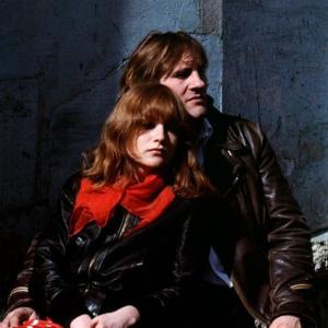 Still of Grard Depardieu and Isabelle Huppert in Loulou 1980