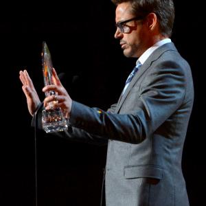 Robert Downey Jr at event of The 39th Annual Peoples Choice Awards 2013