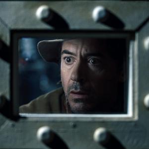 Still of Robert Downey Jr. in Serlokas Holmsas: Seseliu zaidimas (2011)